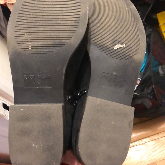 River island black booties with gold buckle - Picture 5 of 5